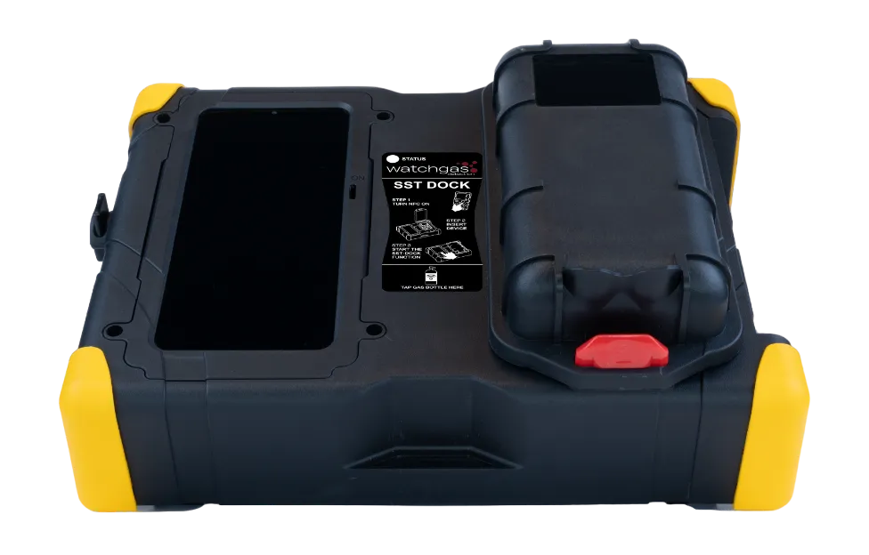 Maxima Automation – Docking station for charging and calibrating gas detectors, ensuring accurate readings and reliable performance in hazardous environments.
