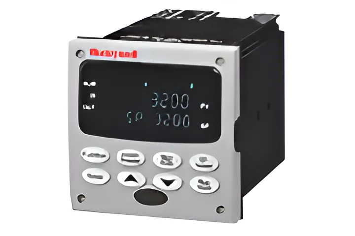 UDC3200 DIN controller for enhanced process control.